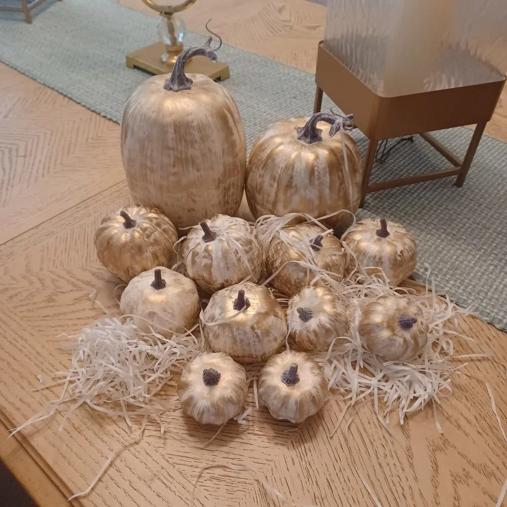 GOLDEN BRUSHED RUSTIC ARTIFICIAL PUMPKIN SET - Picture 3 of 5